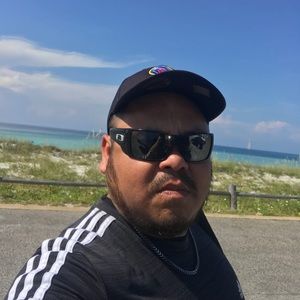 Meet your Posher, Jorge